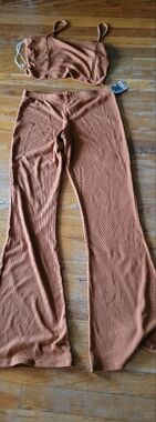 Women’s Ribbed Skinny Flared Pants — Rust Outfit With Crop Top